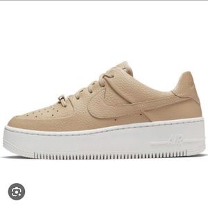 Nike Air Force 1 Sage Low 2